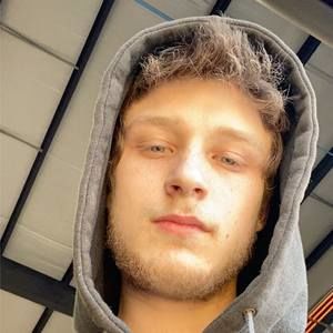 Meet your Posher, Austin